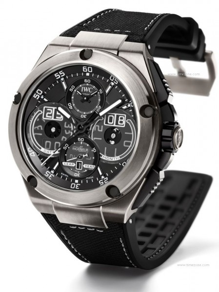 04_iwc_ingenieur_perpetual_calendar_digital_date-month