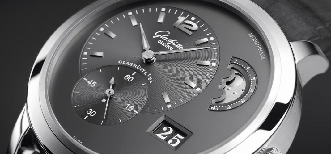 the-glashutte-original-panomatic-lunar-xl-07